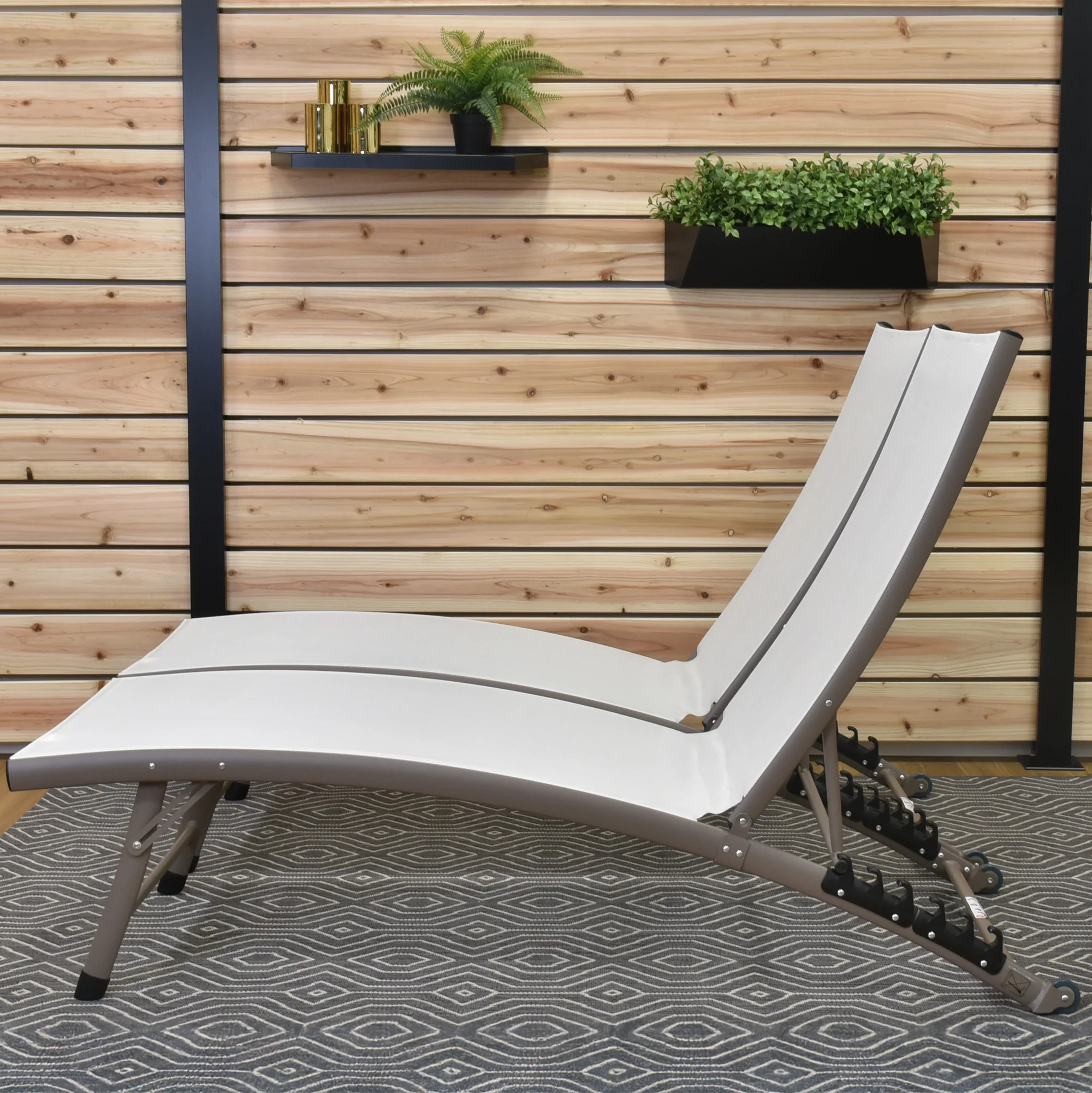 Clearwater Phifer® & Aluminum Lounger Set (2pc) - Pearl - Image 3