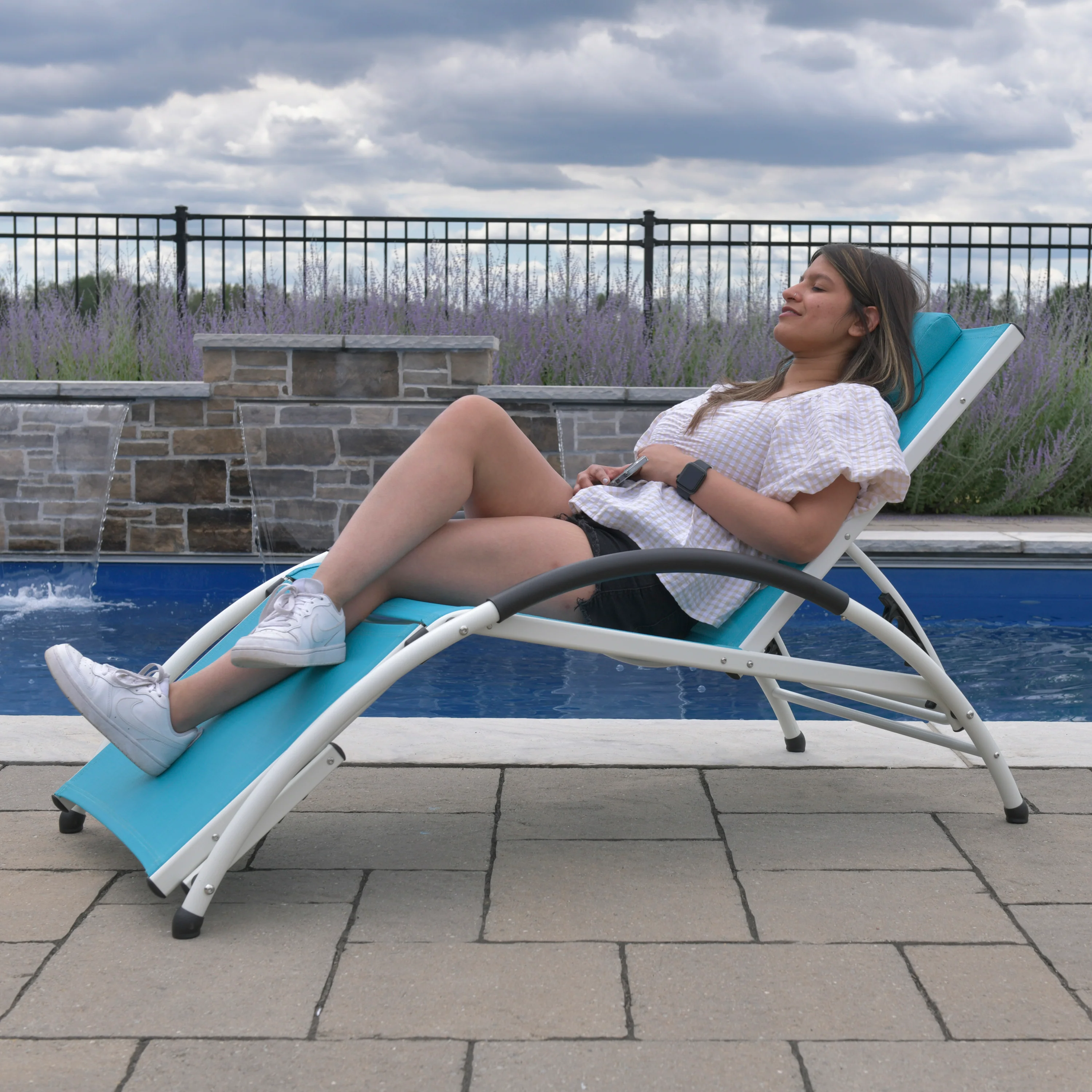 Dockside Phifer® & Aluminum Sun Lounger - True Turquoise - Image 4