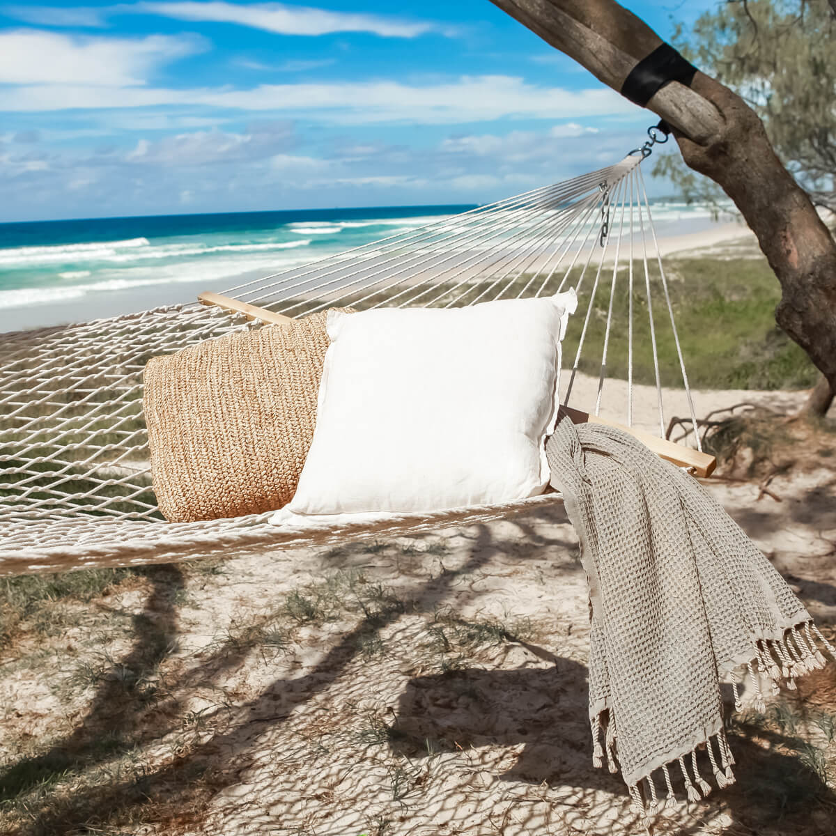 Cotton Rope Spreader Bar Hammock - Natural - Image 3
