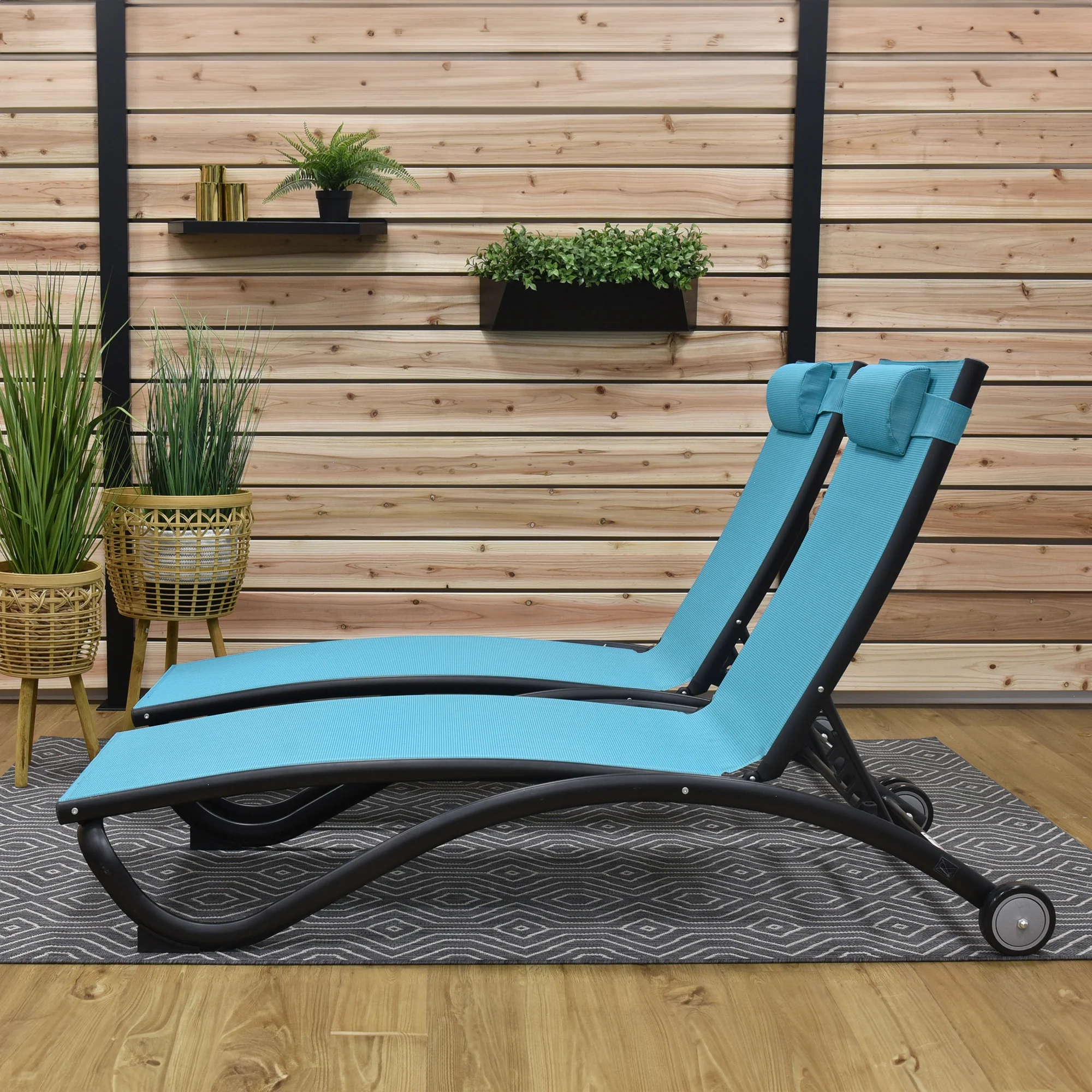 Glendale Phifer® & Aluminum Lounger Set (2pc) - Blue Hawaii - Image 3